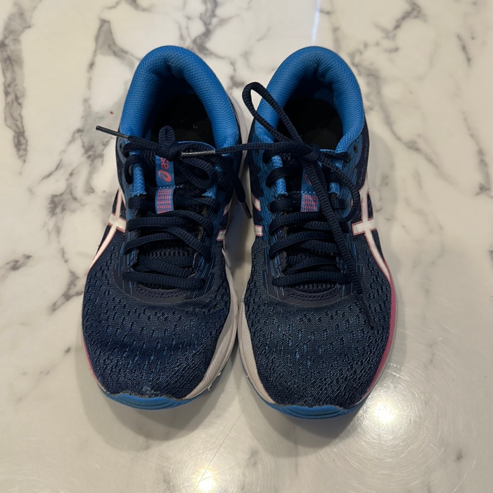 ASICS Women’s Sneaker